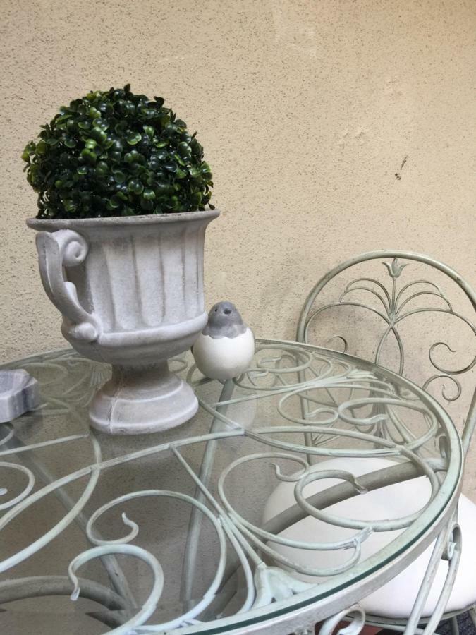 Le Doux Rendez-Vous Apartment Beaune  Luaran gambar